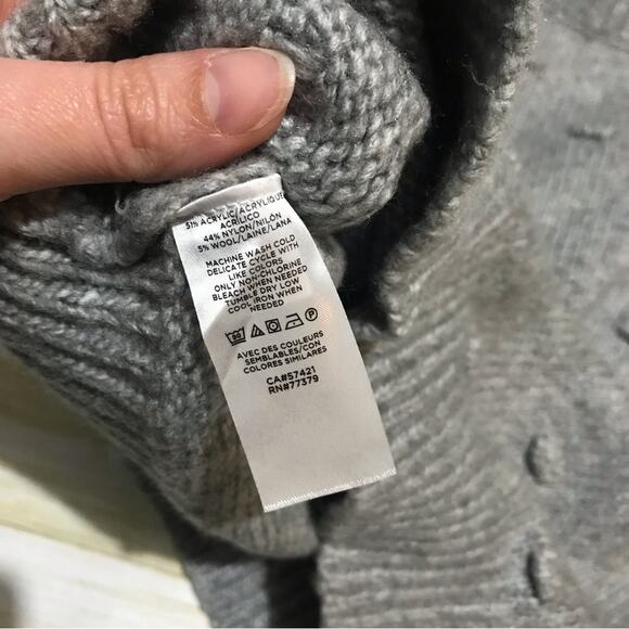 Ann Taylor Gray Wool Blend Popcorn Knit Crew Neck Pullover Sweater Size Small - Picture 3 of 3